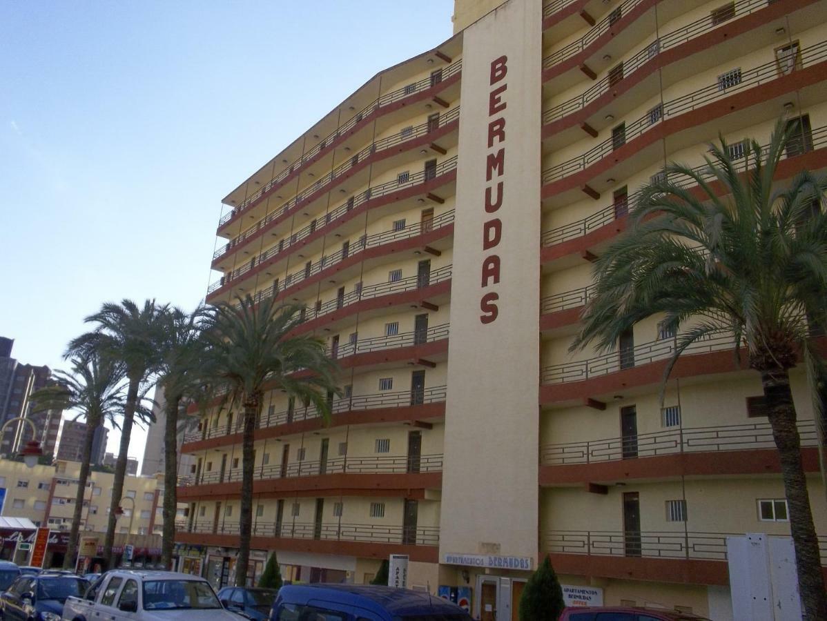 Bermudas-Turis Apartamentos Бенідорм Екстер'єр фото