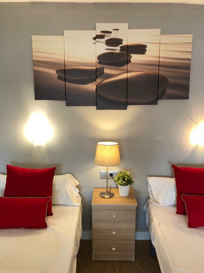 Bermudas-Turis Apartamentos Бенідорм Екстер'єр фото